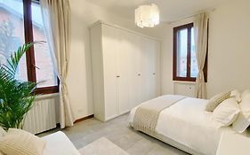 Gris Apartment: Venice Mestre